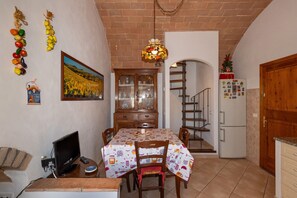 تناول الطعام