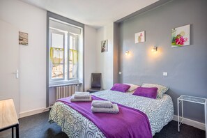 1 bedroom, WiFi, bed sheets