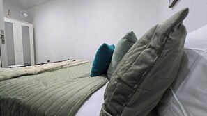 1 bedroom, Internet, bed sheets - Darling Harbor Retreat walk 5 min to the Casino (Pyrmont)