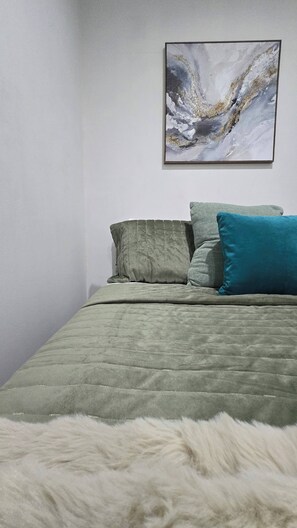 1 habitación, internet y ropa de cama 