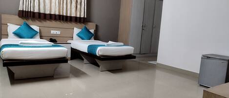 4 dormitoris, wifi i roba de llit