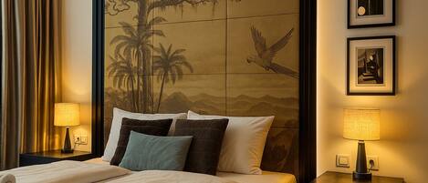 Deluxe Queen Room