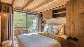 4 sovevĂŠrelser, Wi-Fi, sengetĂžj