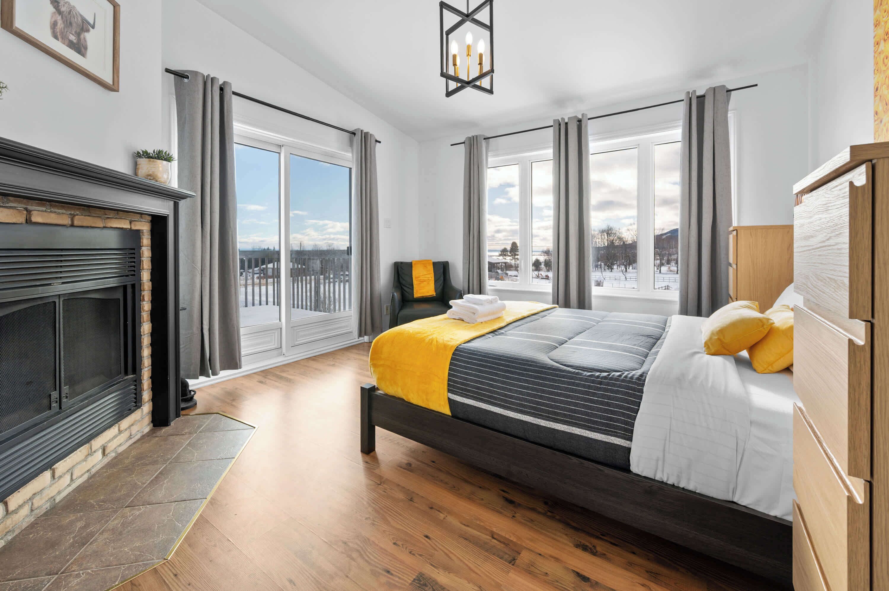 5 bedrooms, iron/ironing board, travel crib, WiFi