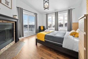 5 室のベッドルーム、アイロン / アイロン台、旅行用ベビーベッド、WiFi