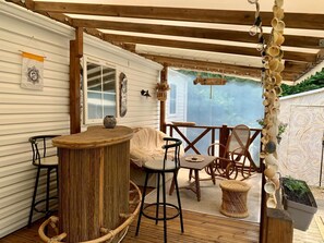 Outdoor dining - Comfortable mobile home in Capbreton, near beach & forest, weekly rental (Capbreton)