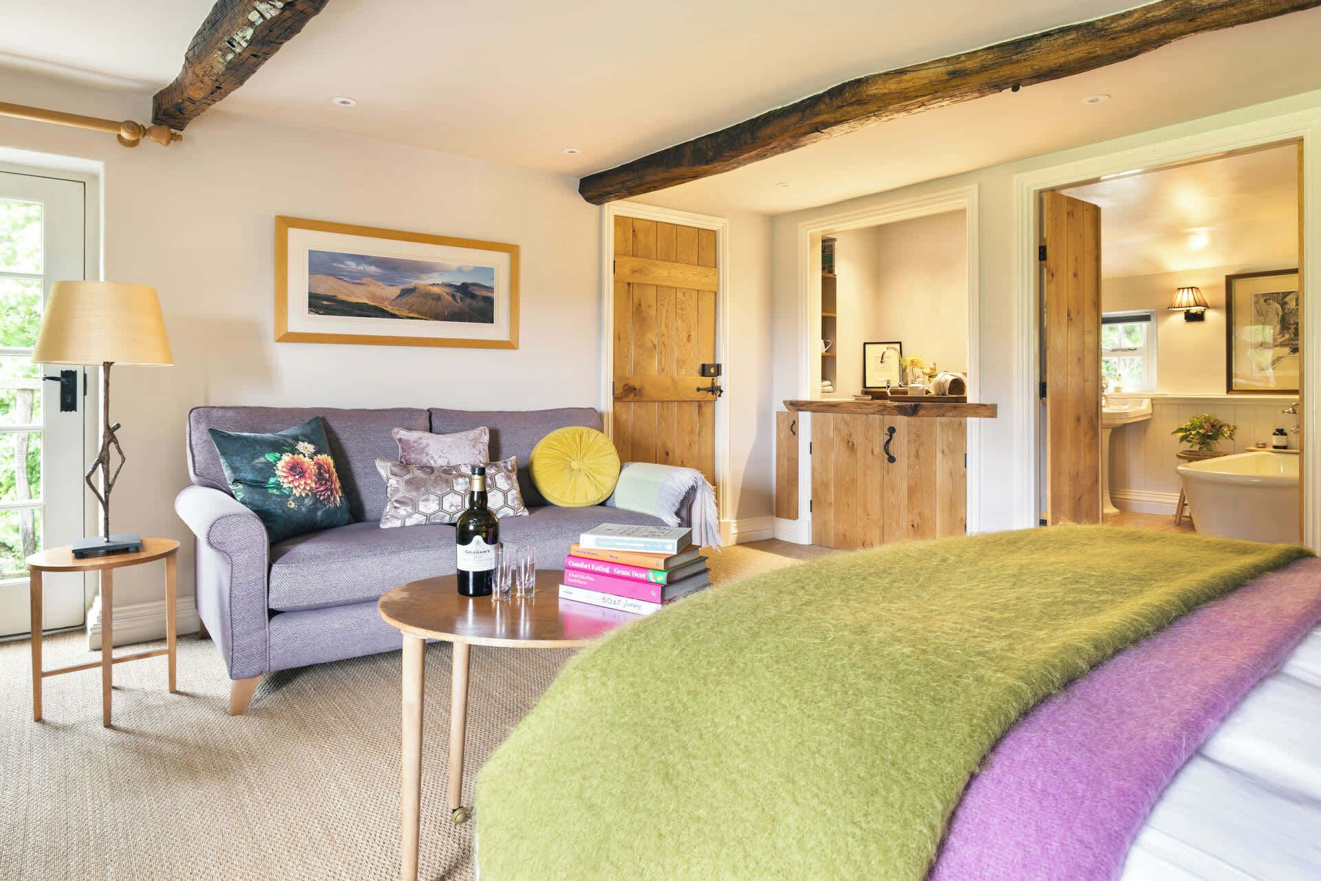 Internet, bed sheets