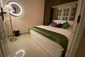 2 sovrum, strykjärn/strykbräda, wi-fi och sängkläder