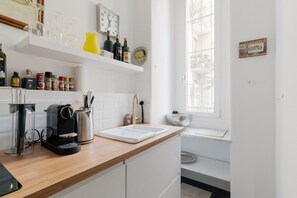 Refrigerador y microondas 