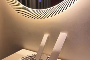 Spa - Large studio with patio, for girls and couples (Bengaluru)