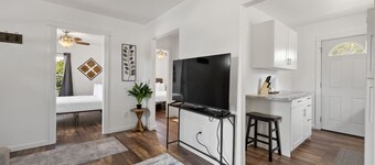 The Holcomb House Hideaway