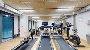 Apartment | Fitness facility - Room 1211 in a Premium Residence- Sport/laundry (Paris)