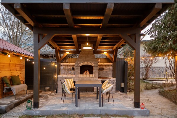 BBQ/picnic area