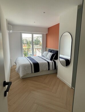 2 Schlafzimmer, Bügeleisen/Bügelbrett, kostenloses WLAN, Bettwäsche