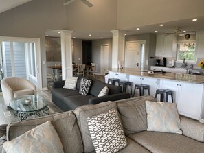 Living area - 851 Water Oak Cove - Comm Pool - Owner Cart Incl. (Fripp Island)