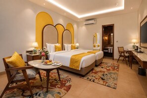 Royal Heritage Room | In-room safe, desk, free WiFi - Kadamb Kuteer Vrindavan (Mathura)