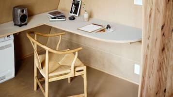 Concierge desk