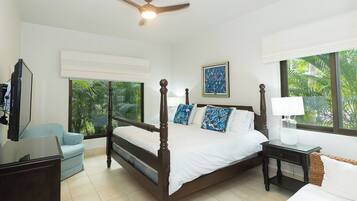 4 bedrooms, free WiFi, bed sheets, wheelchair access