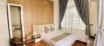Gaki Hotel