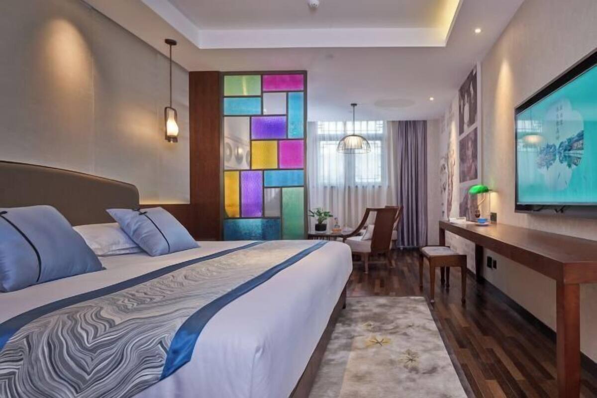 Ropa de cama de alta calidad y artículos del minibar gratis 