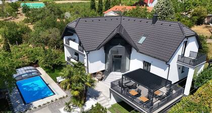 Boutique Villa Vanilla