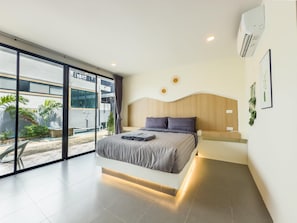 Amiigo Superior 1st Floor | Premium bedding, soundproofing, bed sheets - Amiigo Kohlarn (Koh Lan)