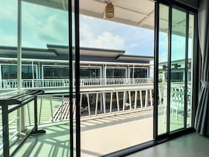 Amiigo Standard 2nd Floor | Terrace/patio