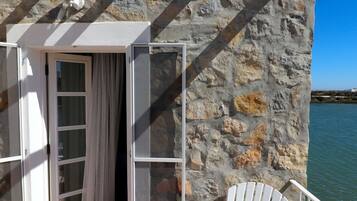 Deluxe tweepersoonskamer, balkon, uitzicht op lagune | Terras