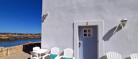 Deluxe Double Room, River View