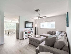 TV - Flip Flop -Updated  1 Block To Beach-Heated Pool (Fort Myers Beach)