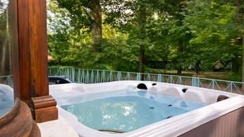 6 bedrooms, Internet