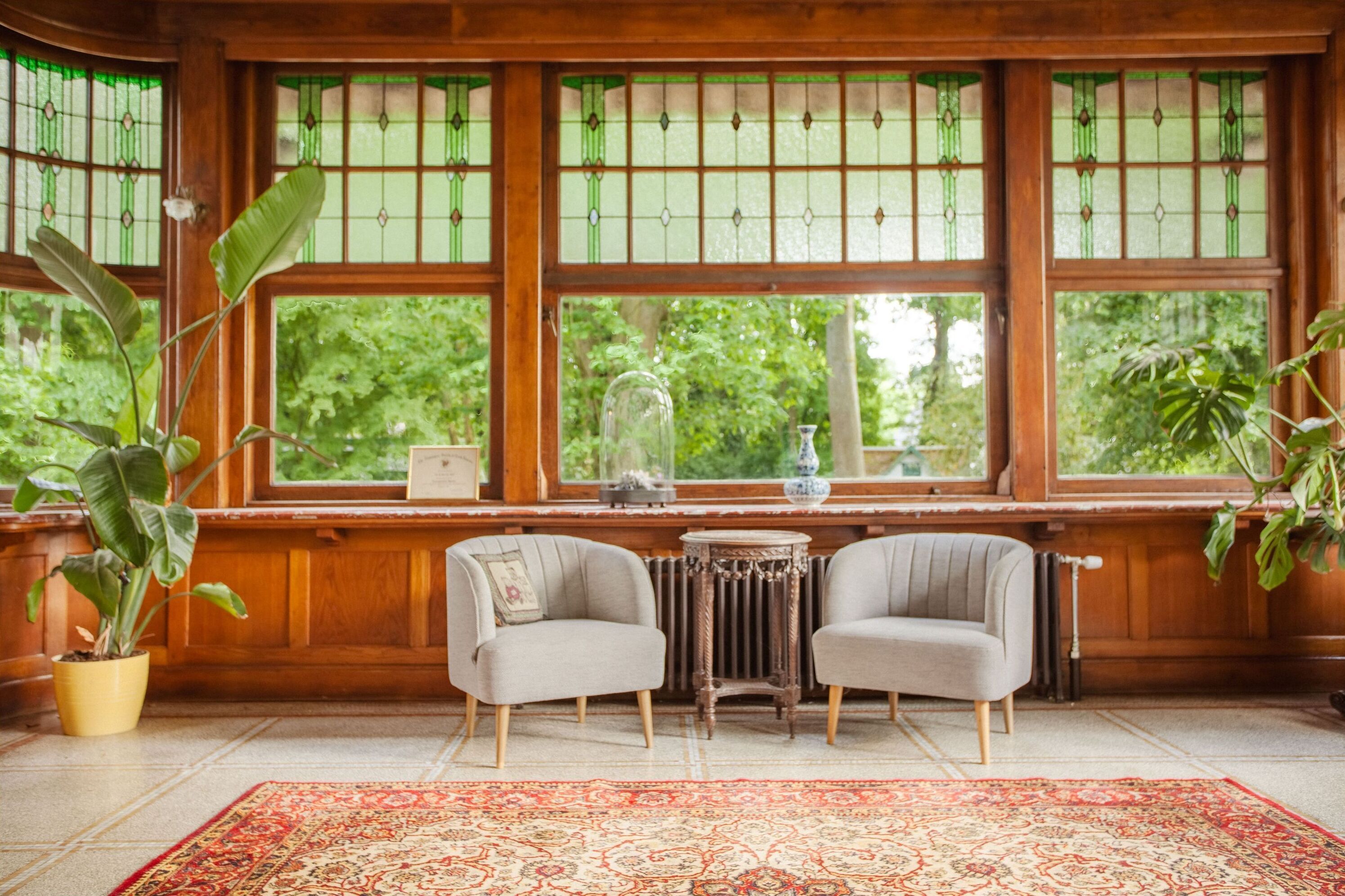 6 عدّة غرف نوم وخدمة الإنترنت