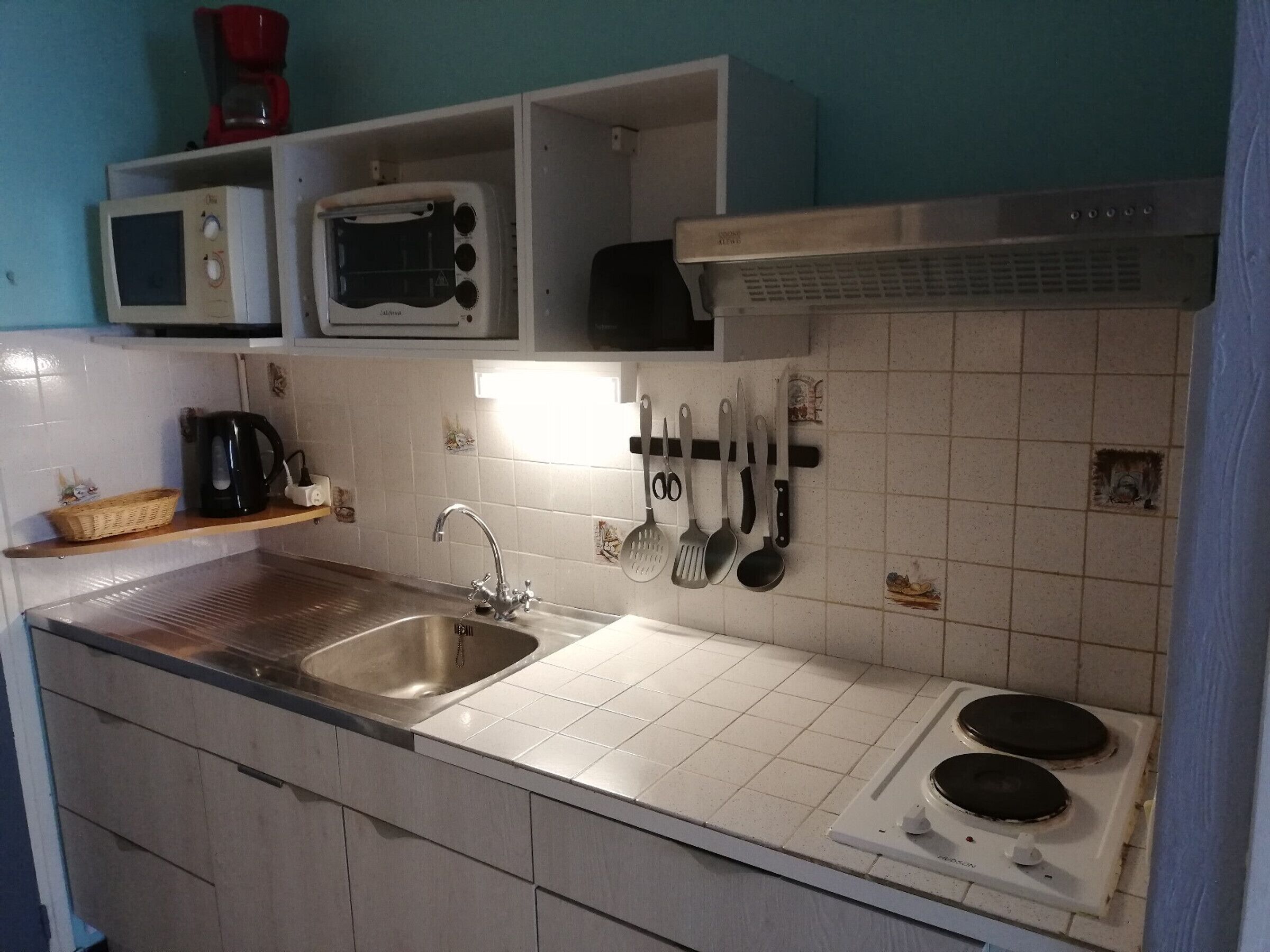 ثلاجة، ميكروويف، فرن