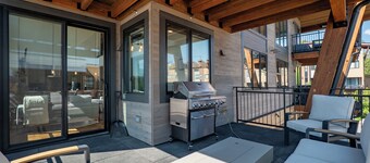 Experience luxury in Winter Park at Arrow 206, a spacious 3-bedroom condo