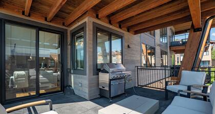 Experience luxury in Winter Park at Arrow 206, a spacious 3-bedroom condo