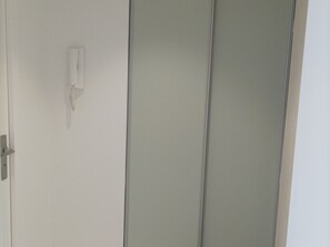 Interior - Charming duplex near center with garage and 2 king size bedrooms (Unknown)