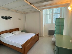 1 室のベッドルーム