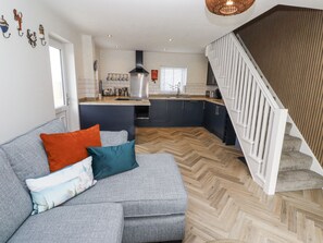 Interior - Seahorse Cottage (Chathill)