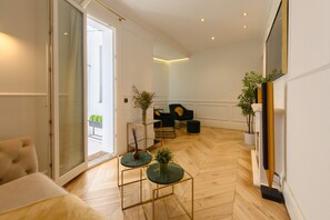 Interior - Exclusive Luxury Flat in the Barrio de Salamanca - Elegance and Comfort in the Heart of Madrid (Madrid)