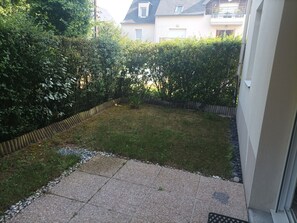 Property grounds - Le Croisic - Near Beach - T3 Apartment - 4 People - Private Parking (Le Croisic)