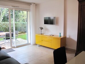 TV - Le Croisic - Near Beach - T3 Apartment - 4 People - Private Parking (Le Croisic)