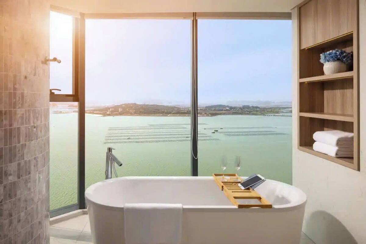 Appartement Deluxe | Salle de bain | Chaussons