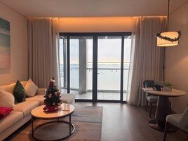 สตูดิโอ, ระเบียง, วิวทะเล | ห้องนั่งเล่น