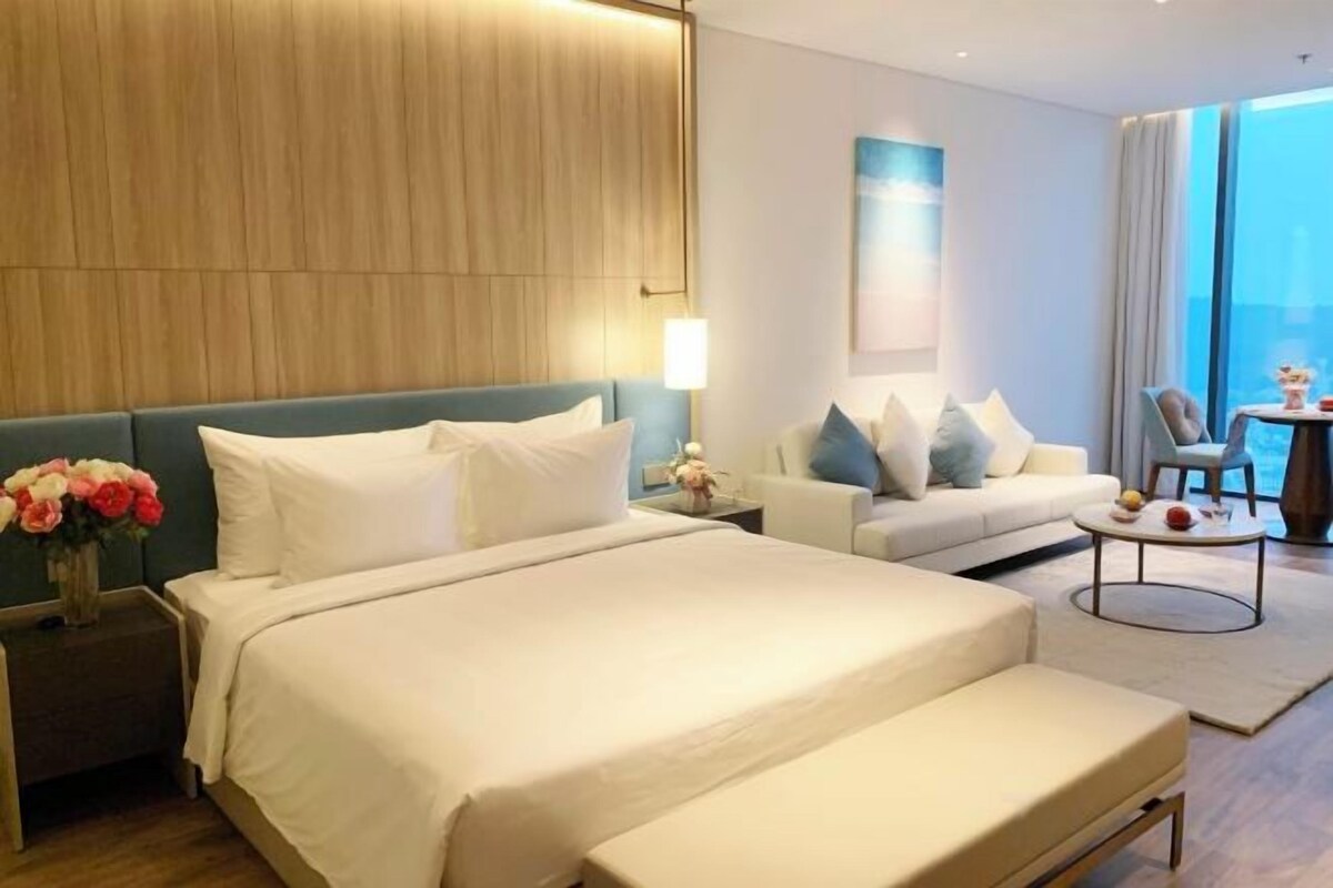 In-room safe, blackout drapes, soundproofing, iron/ironing board