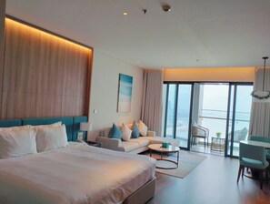 Studio, Balcony, Sea View | In-room safe, blackout drapes, soundproofing, iron/ironing board - HB serviced Apartment - Ha Long (Ha Long)