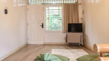 Standard Villa, Mountain View | Living area