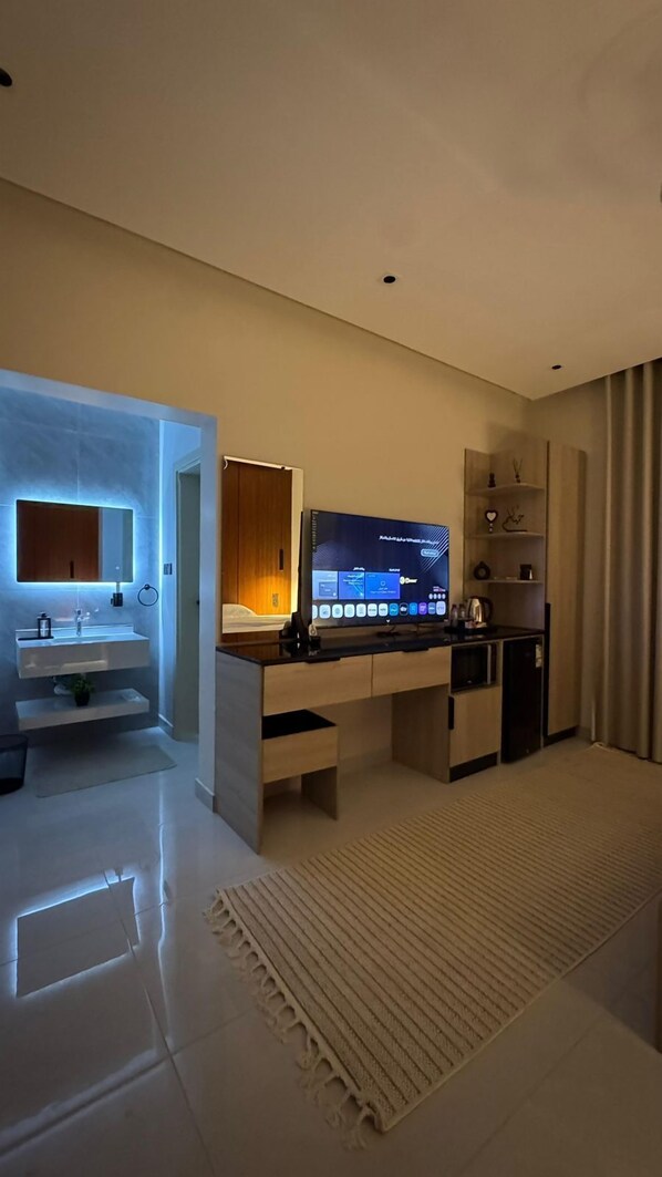 Luxury Studio | Free minibar, free WiFi - Downtown Suites OrbitNet 2 (Madinah)