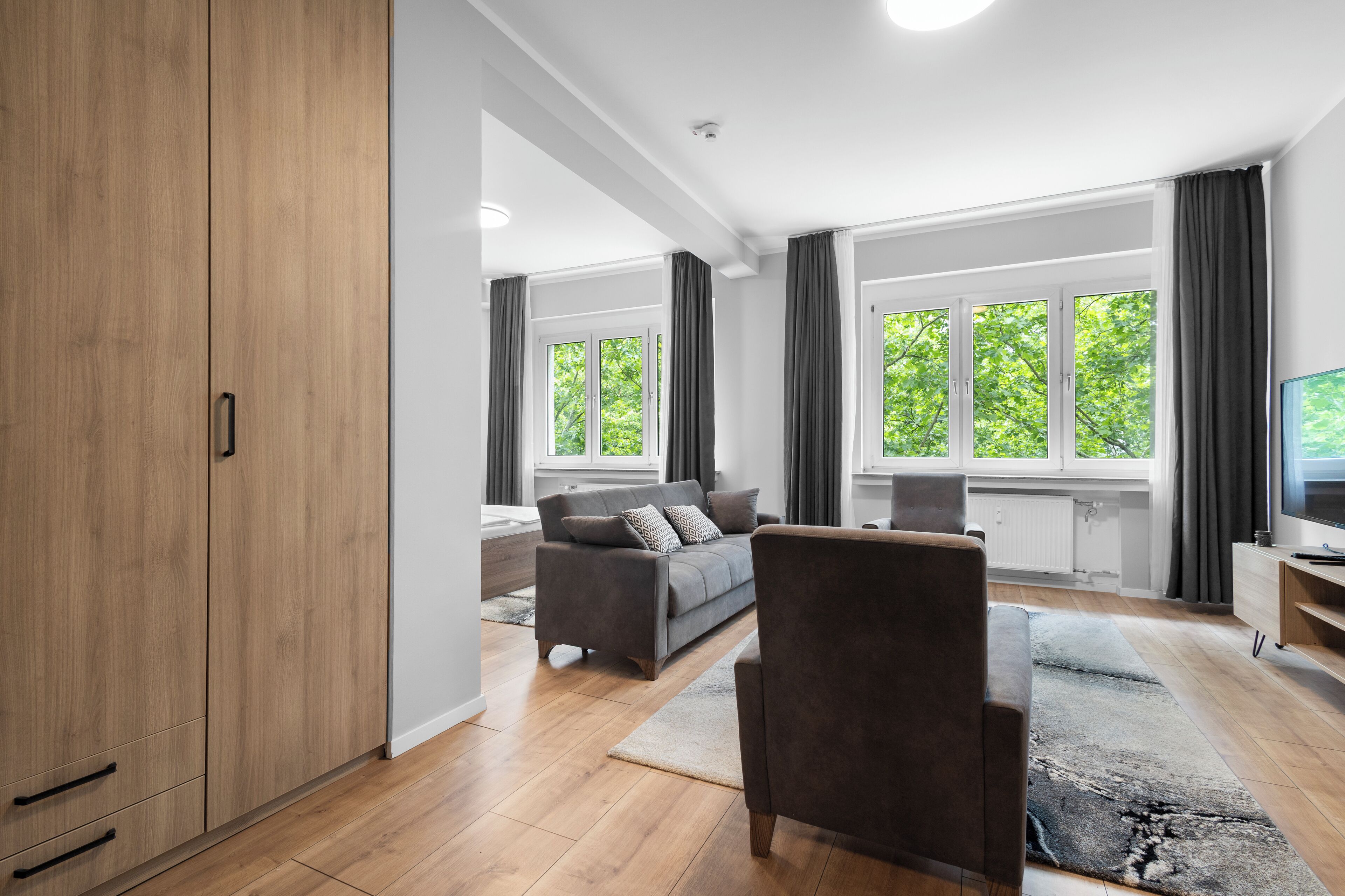 Soundproofing, iron/ironing board, free WiFi