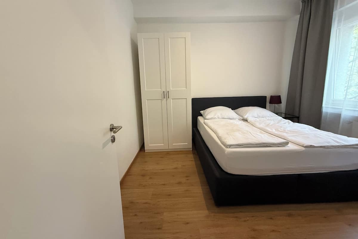 Junior Apartment | Soundproofing, iron/ironing board, free WiFi
