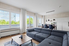 Luxury Apartment, Balcony, City View | Living area